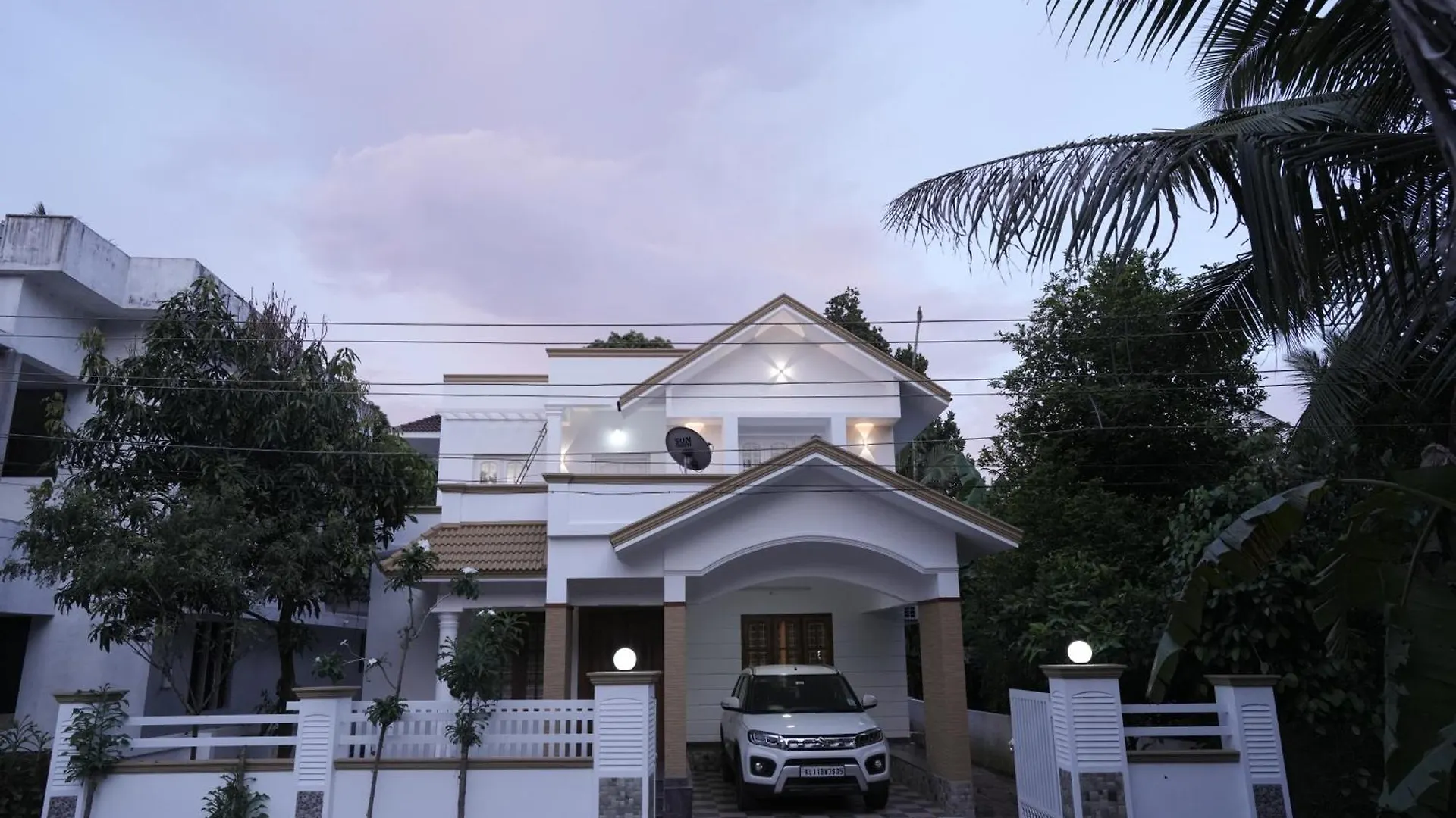 Homestay Opel Homes - Family Retreat Near Airport Nedumbassery India